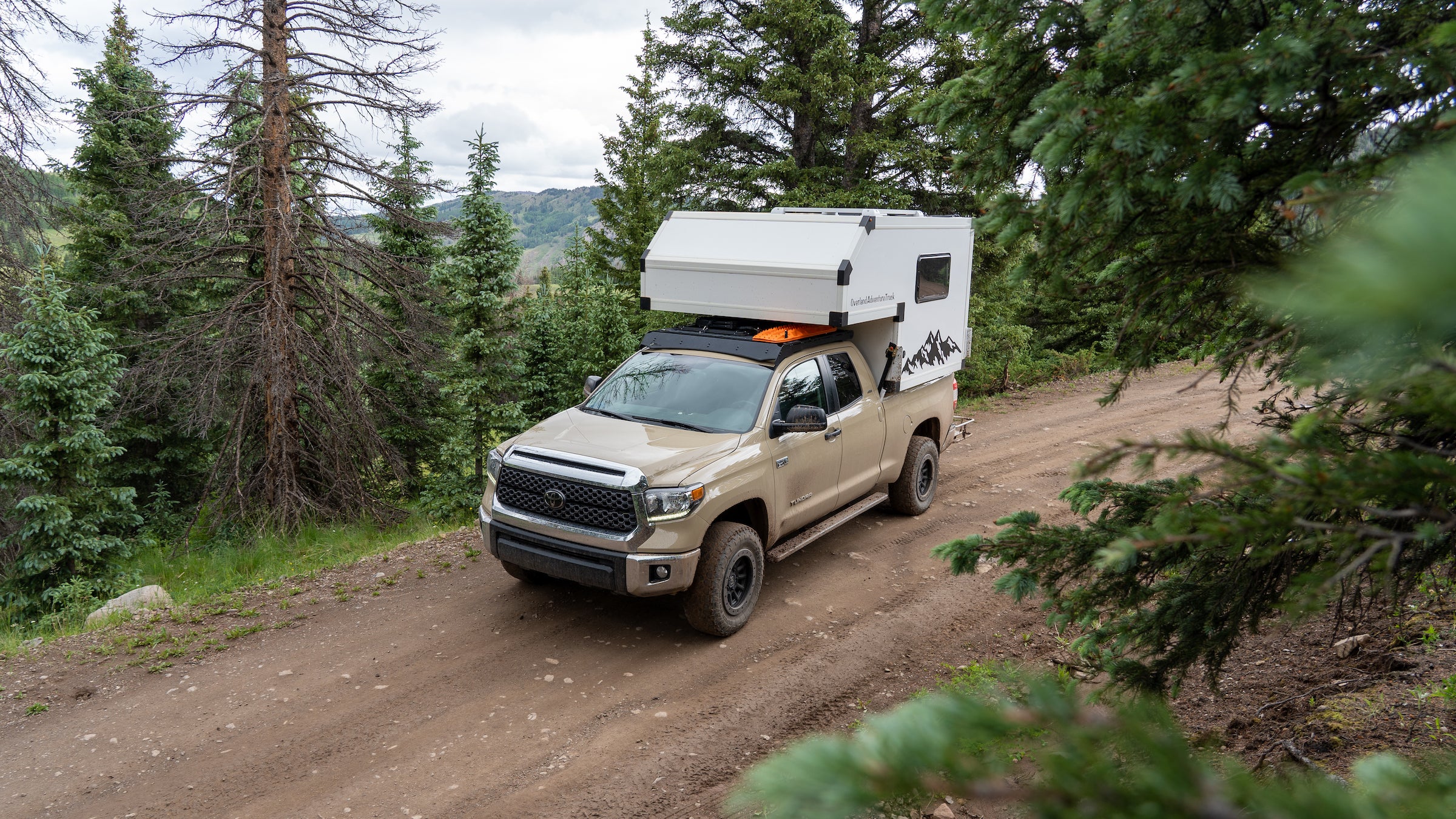 TOTAL COMPOSITES Truck Camper DIY Build